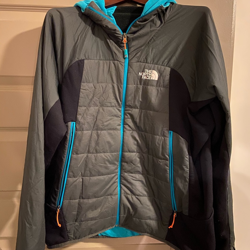 Black men’s northface jacket